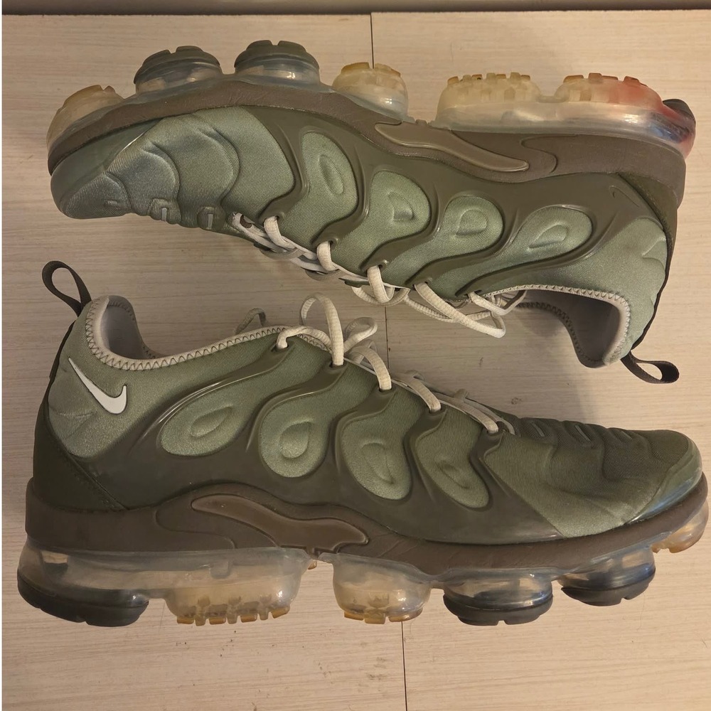 Nike Air VaporMax Plus Olive Green Mens 13 FD0779-386 Running Shoes